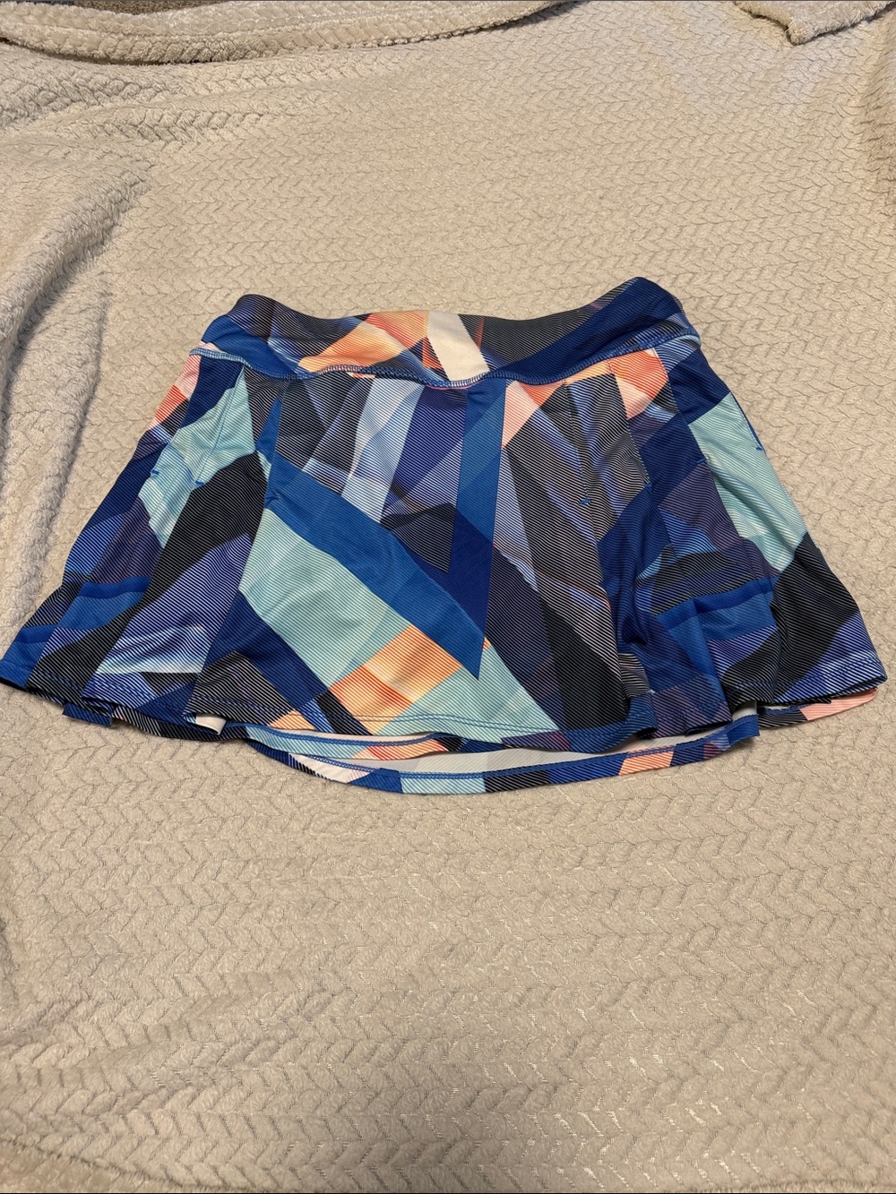 Athleta small skort shorts under skirt